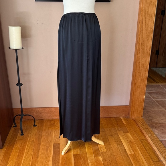 Vintage Morgane Le Fay 2 piece Black Sleeveless silk dress.  Small - Picture 6 of 10